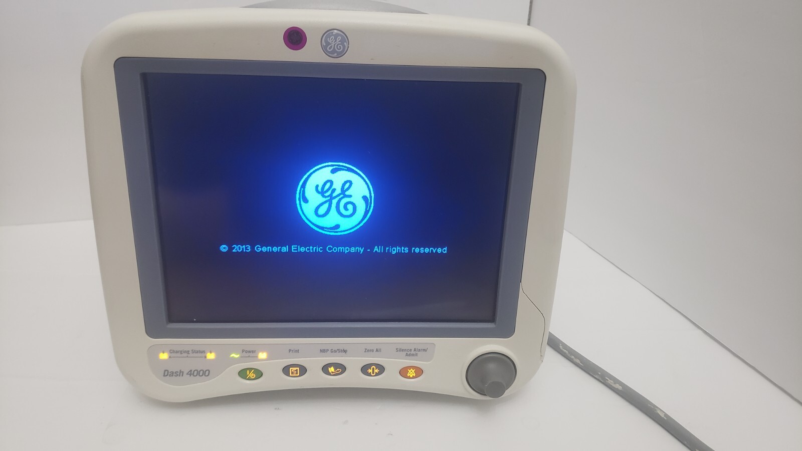 GE Dash 4000 Patient Monitor with Masimo Unit 2 - Photo 1