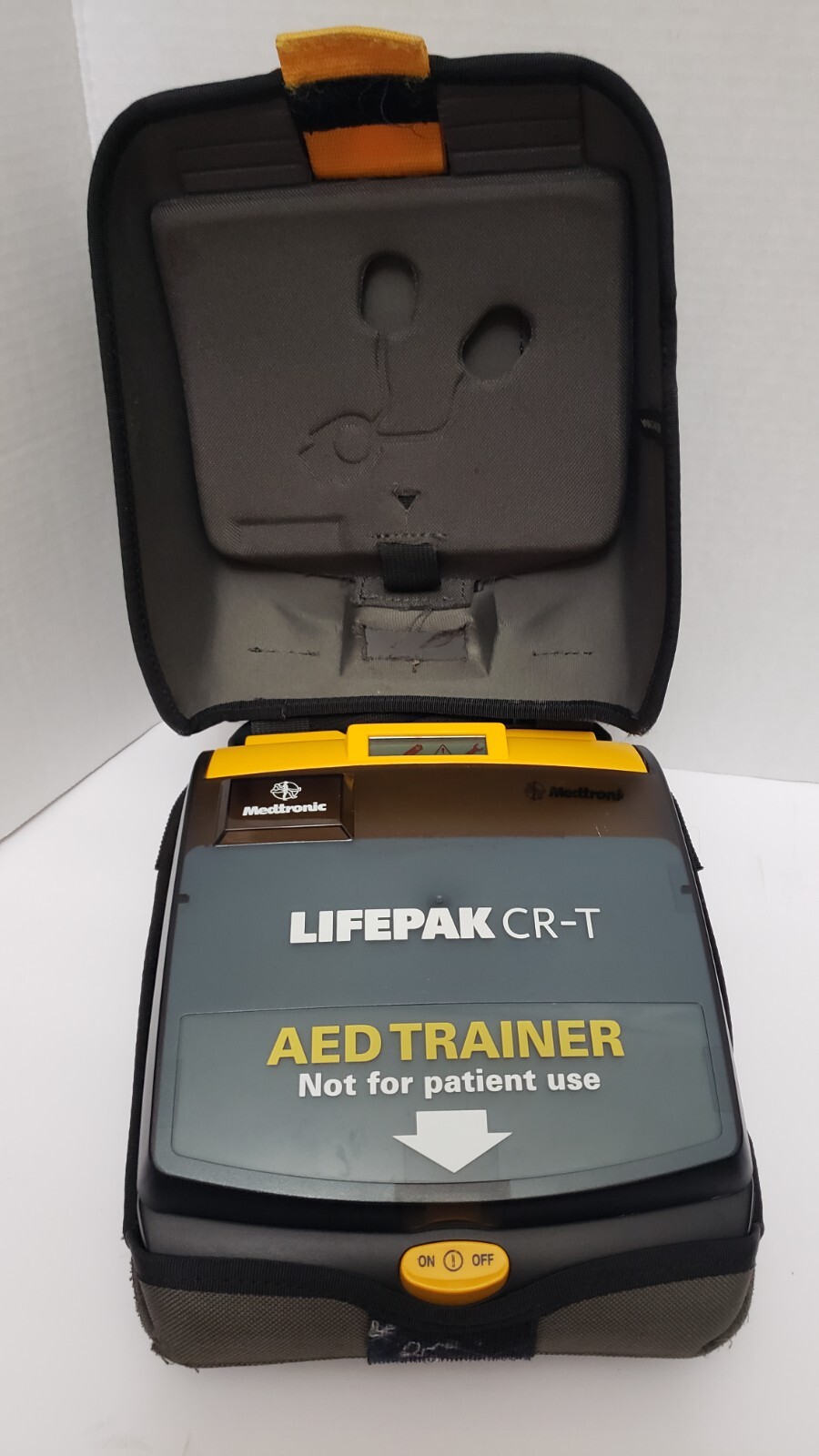 LIFEPAK CR-T AED Trainer Cardio Defibrillator with Case Medtronic - Photo 1