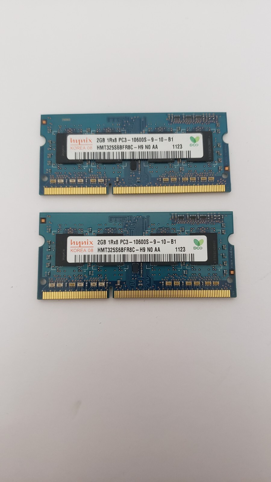 Hynix HMT325S6BFR8C-H9 PC3-10600S 2GB Laptop Memory RAM 2 Sticks - Photo 1