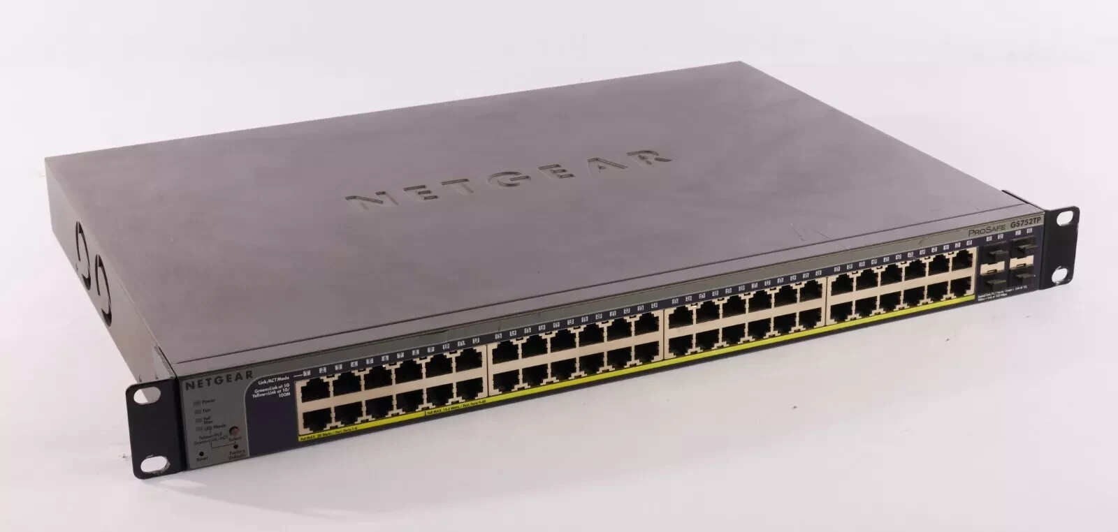 NETGEAR GS752TP 52-Port PoE Gigabit Ethernet Smart Switch - Photo 1