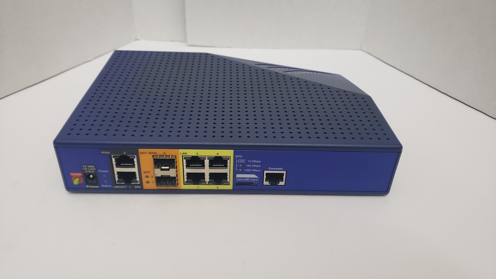 Edgewater Networks 2900 Series Cloud2Edge 2900e Edgemarc Intelligent Edge Router - Photo 1