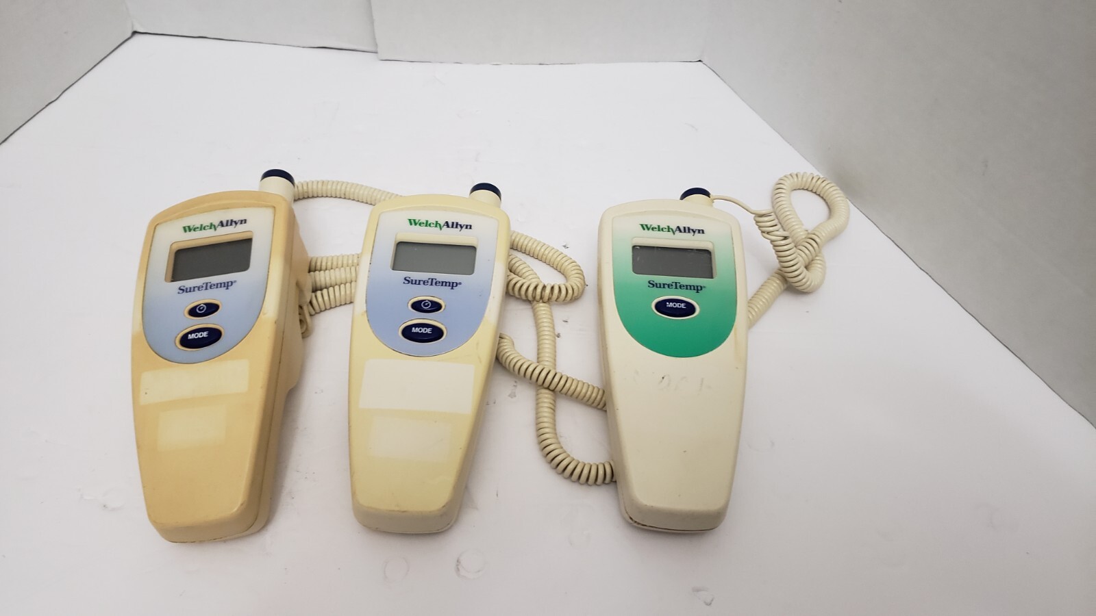 Welch Allyn Sure Temp Thermometer 678 679 Lot of 3 Not Working - Photo 1