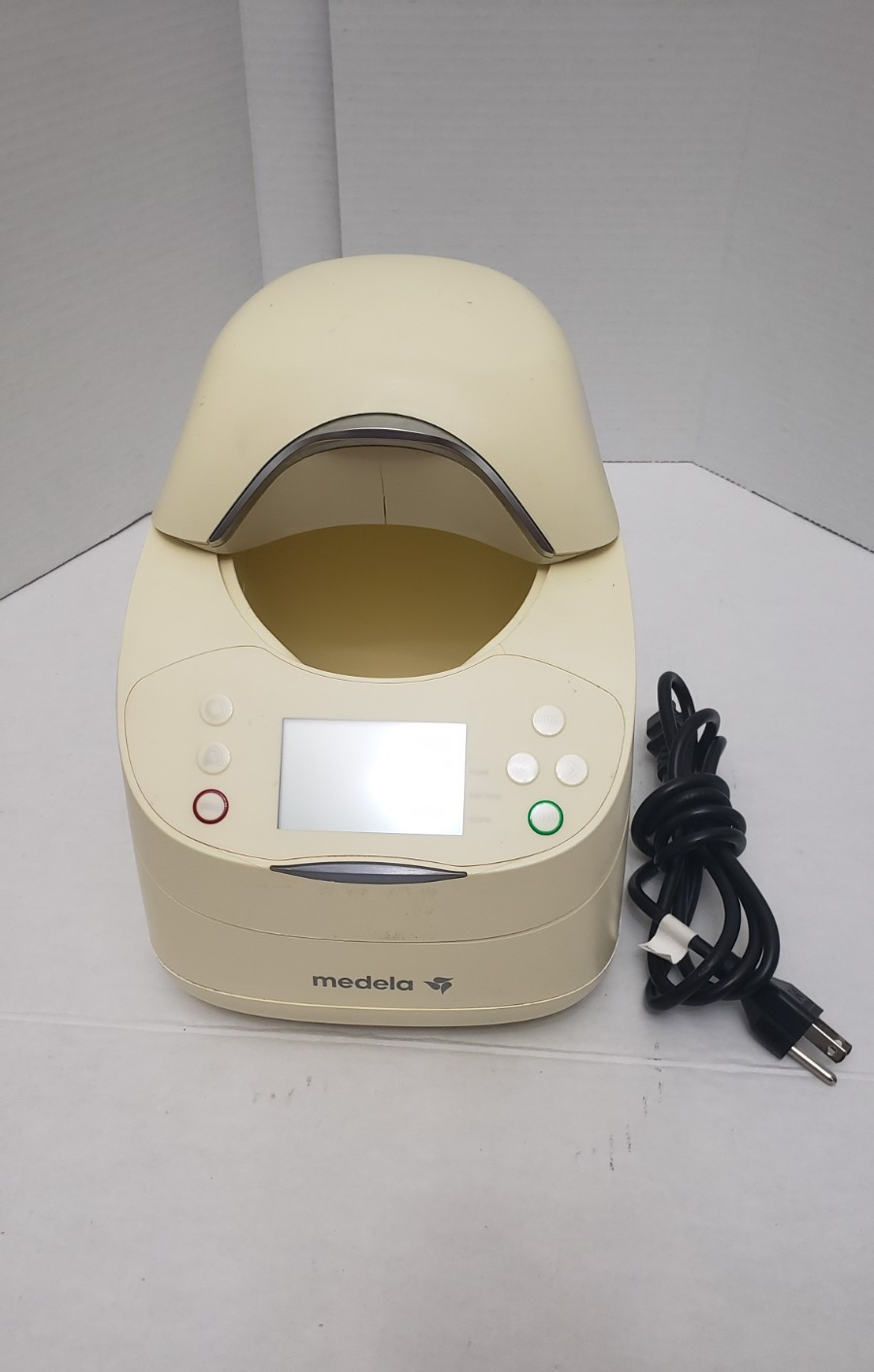 Medela Digital Waterless Milk warmer 87115 with power cord Defroster Unit V - Photo 1