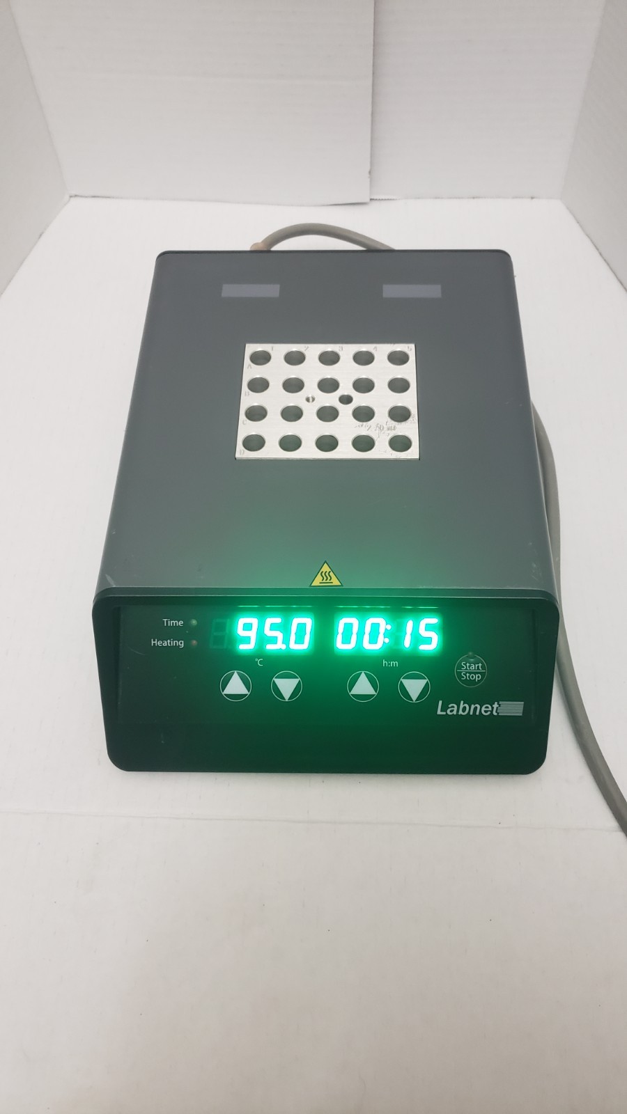 Labnet D1301 Dry Bath Single Block with Block and Power Cord - Photo 1