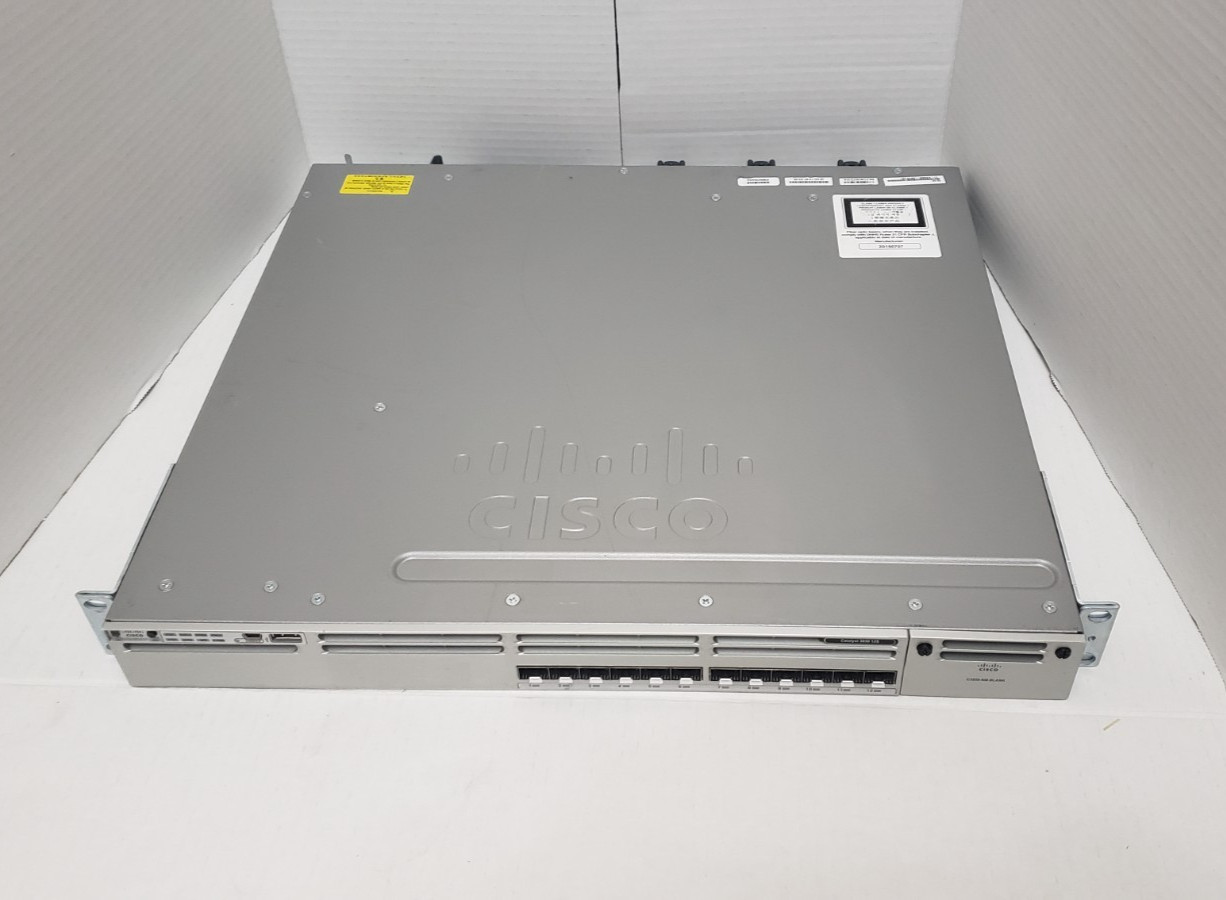 Cisco WS-C3850-12S Catalyst 3850-12 port GE SFP IP Base 1 Bad Port - Photo 1