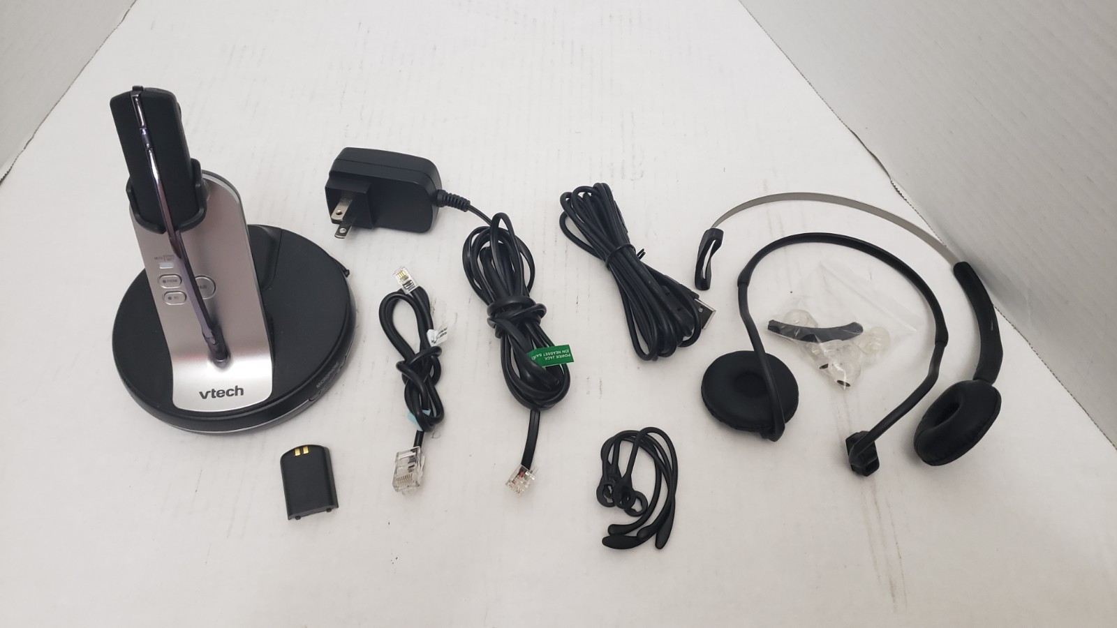 VTech VH6210 Convertible Office Wireless Headset Unit A - Photo 1