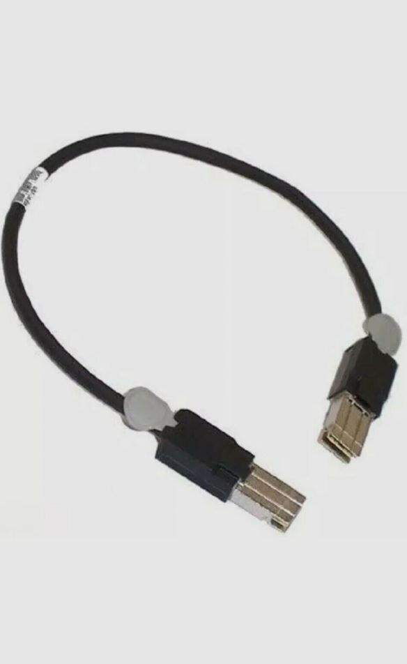Cisco L45593-E101-D5 0.5m Blade Stack Cable Leoni - Photo 1