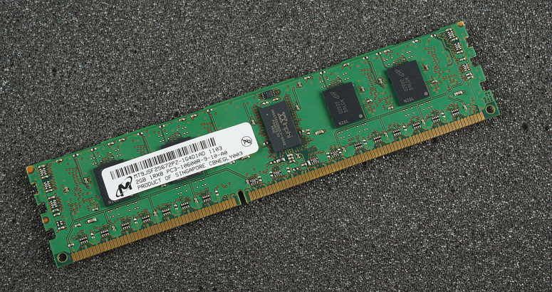 Micron MT9JSF25672PZ-1G4D1AD PC3-10600R-9-10-A0 2GB Server Memory RAM Lot of 6 - Photo 1