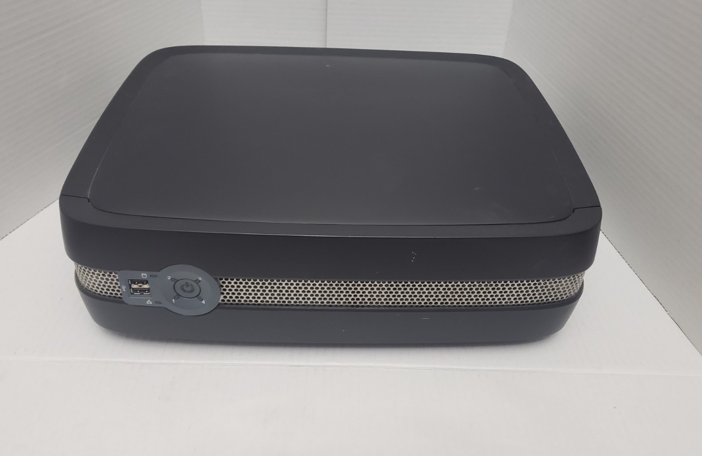 Intel SS4200-E Entry Storage System (NAS) No Hard Drives - Photo 1