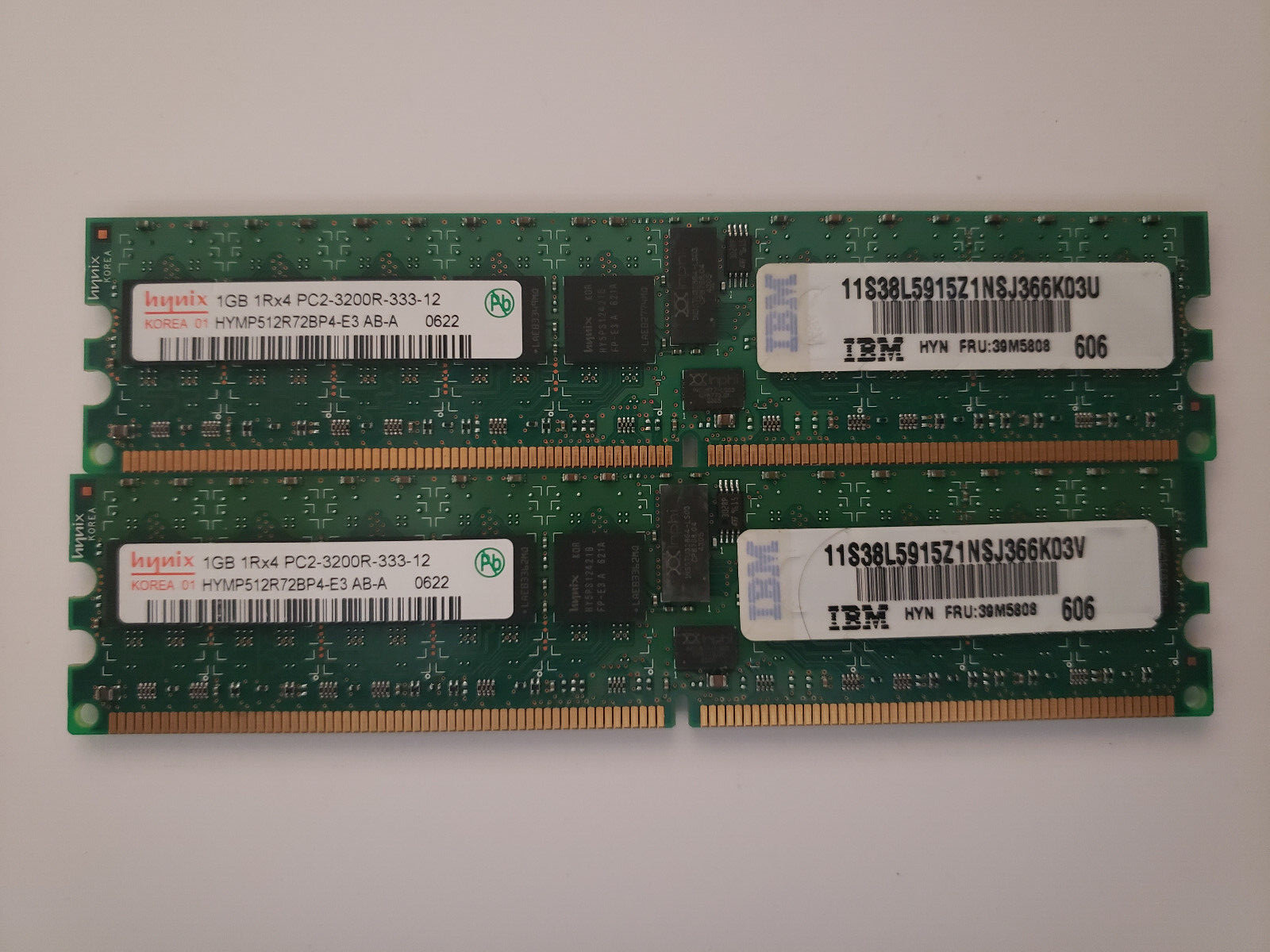 Hynix HYMP512R72BP4-E3 PC2-3200 DDR2-400 1GB Lot of 2 - Photo 1