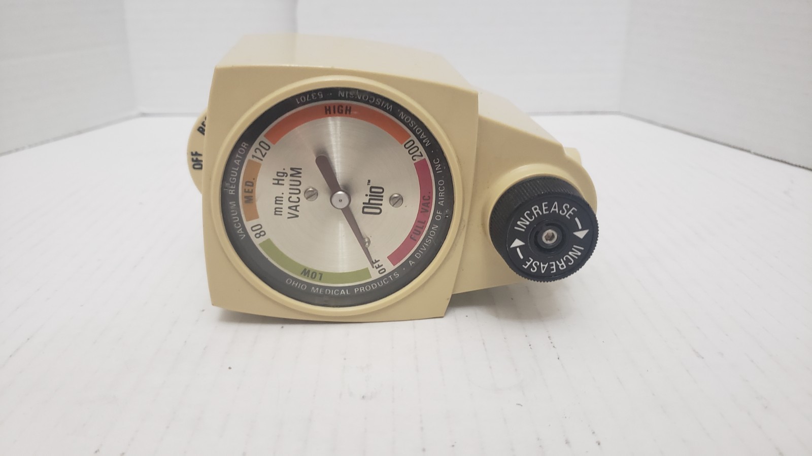 Ohio Medical Vacuum Regulator - Photo 1