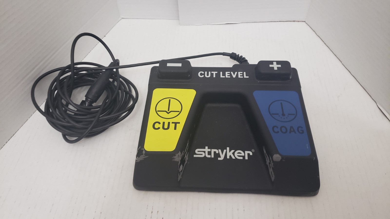 Stryker 279-000-010 SERFAS Energy Footswitch - Photo 1
