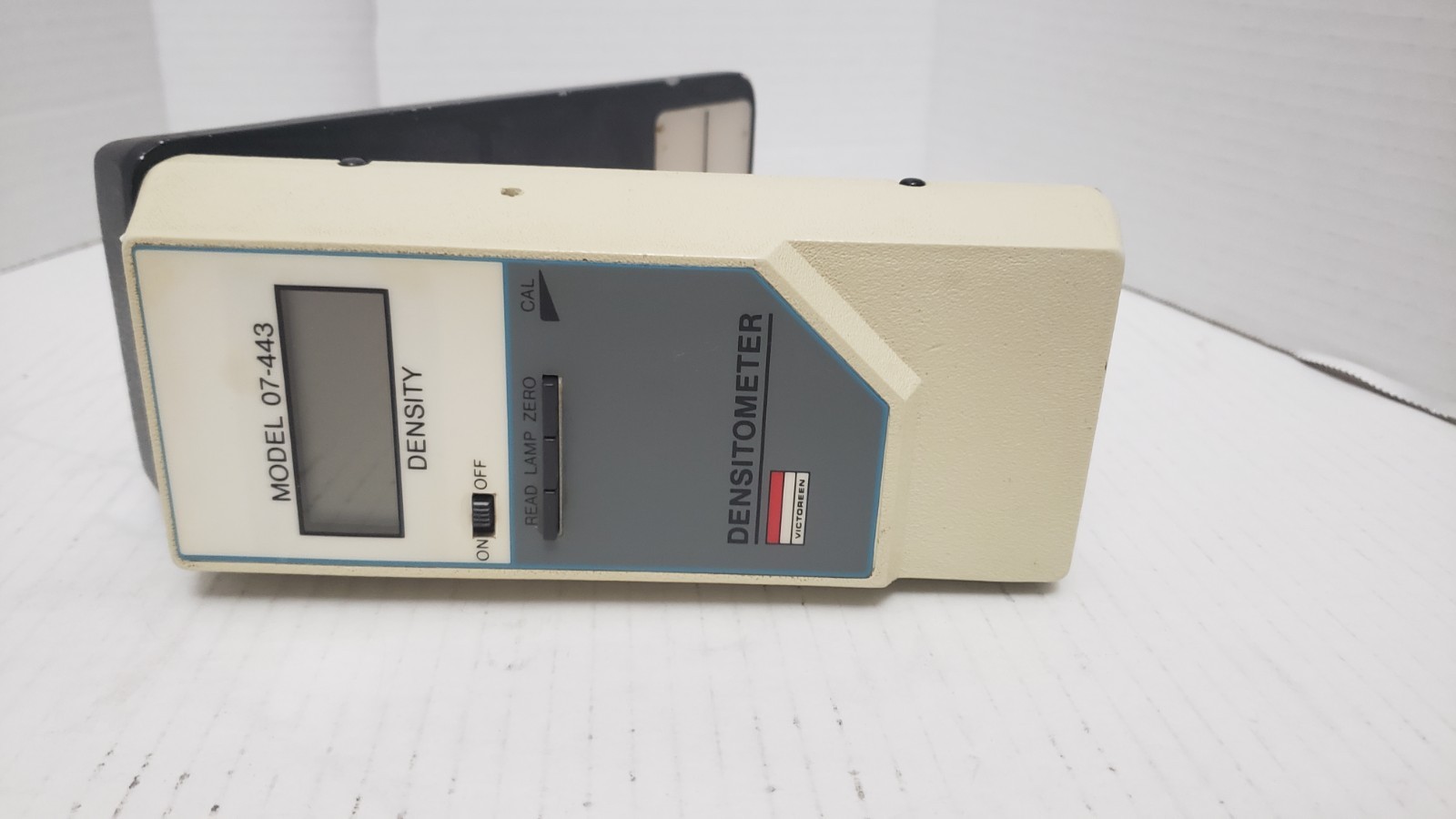 Nuclear Associates Victoreen 07-443 Densitometer - Photo 1