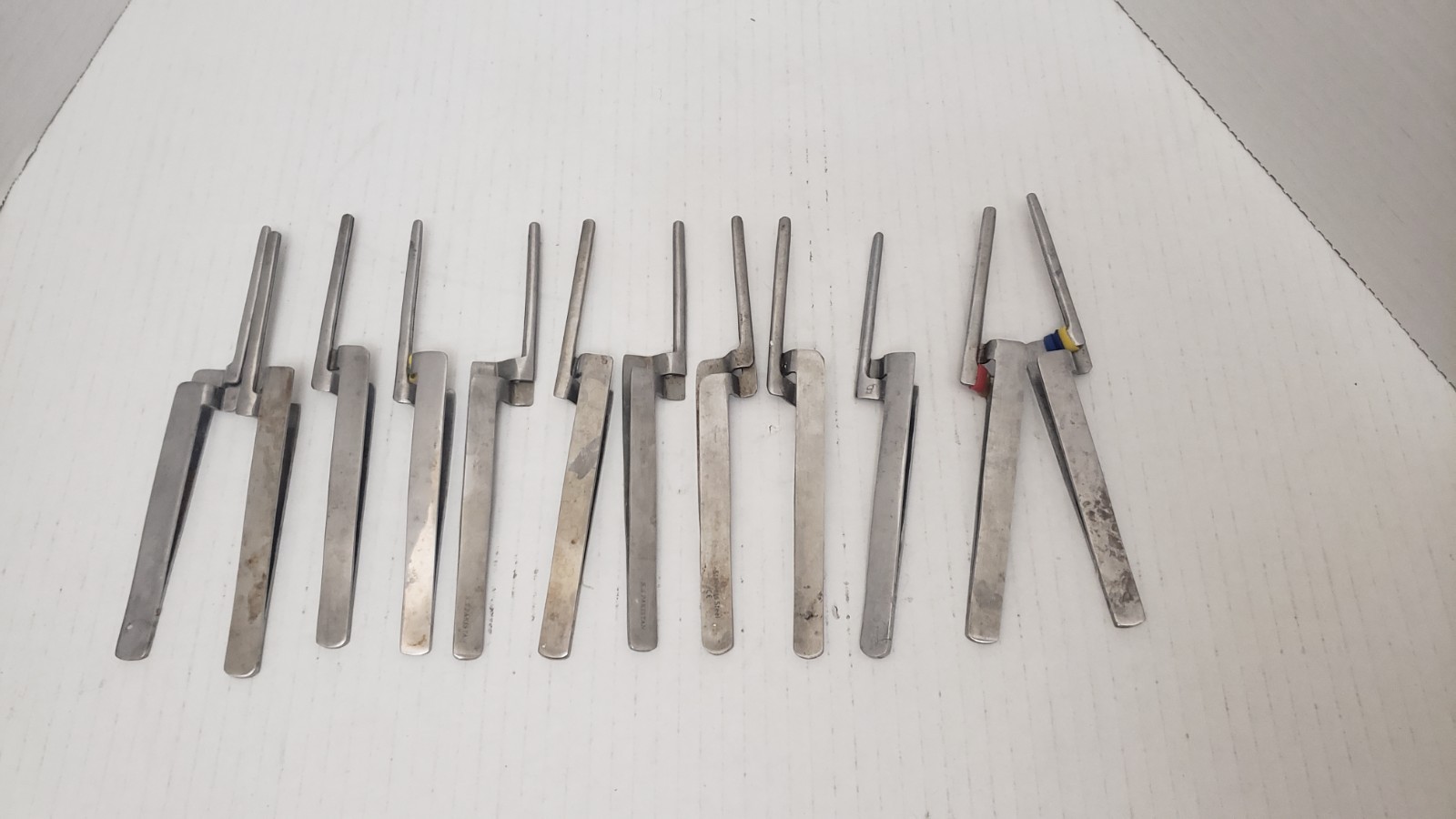 Professional Dental Tools Set 2 - Photo 1