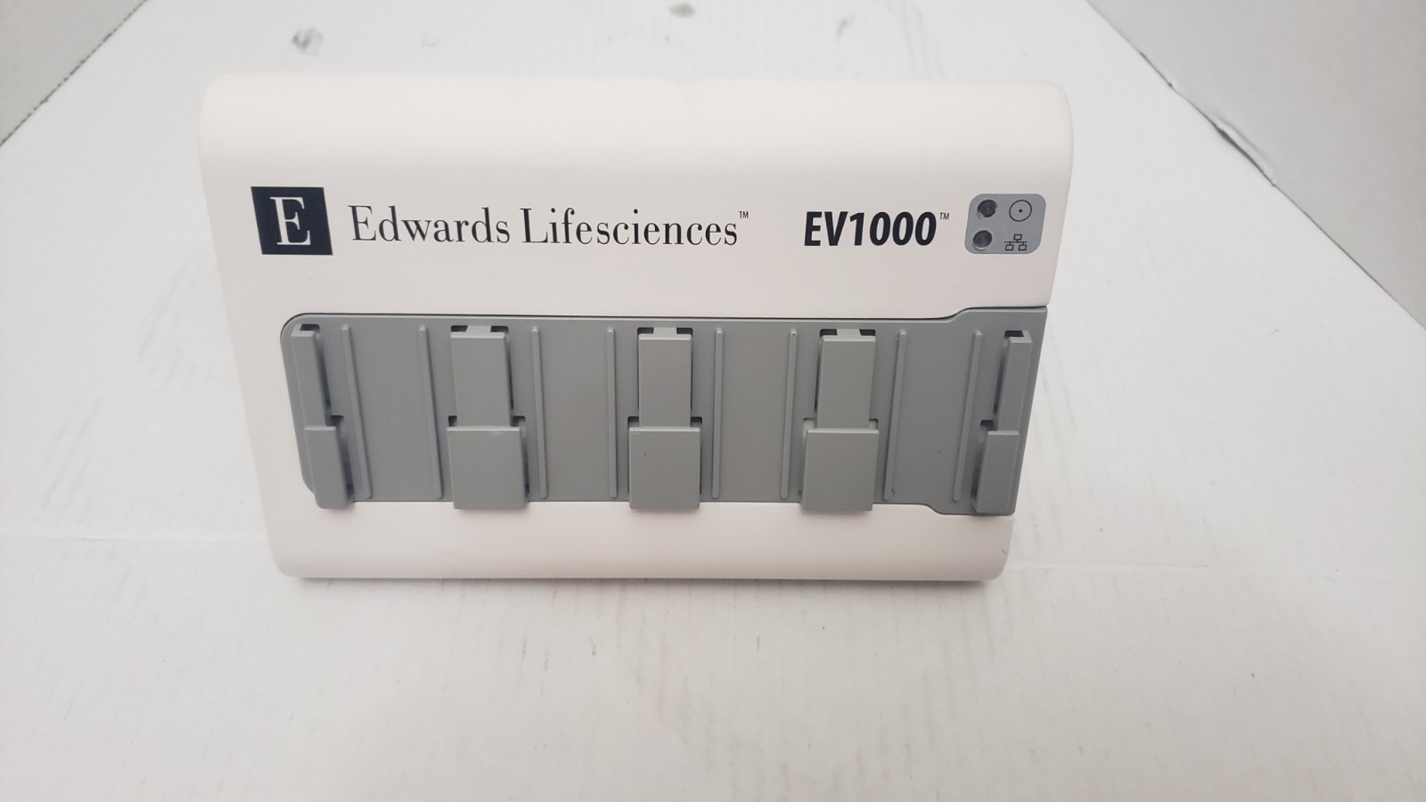 Edwards Lifesciences EV1000 Databox - Photo 1