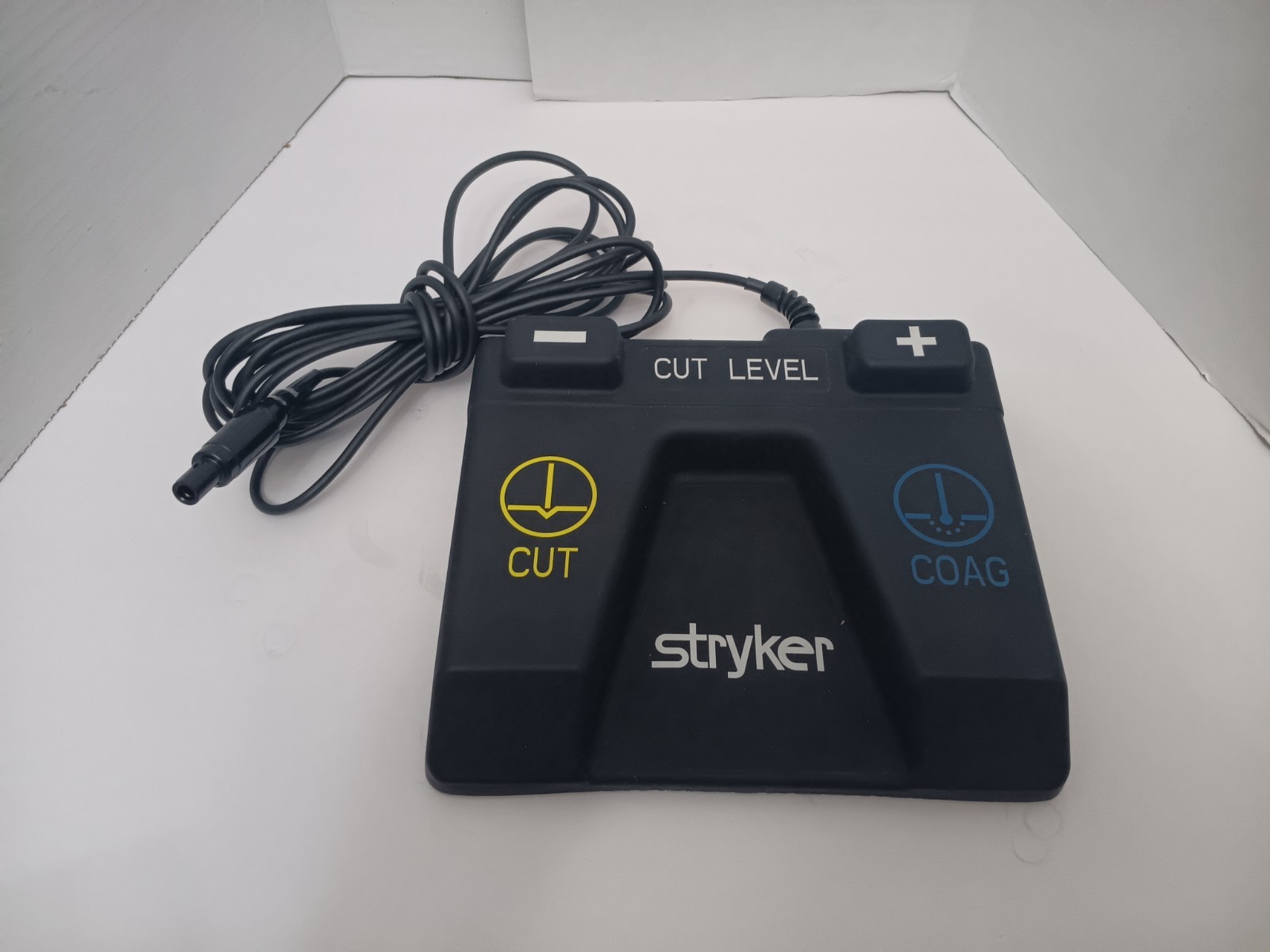 Stryker 279-000-010 SERFAS Energy Footswitch unit 3 - Photo 1