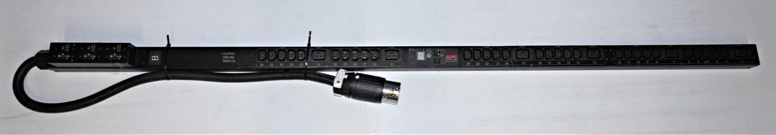 APC AP7868 208V 36 Outlet Power Distribution Unit - Photo 1
