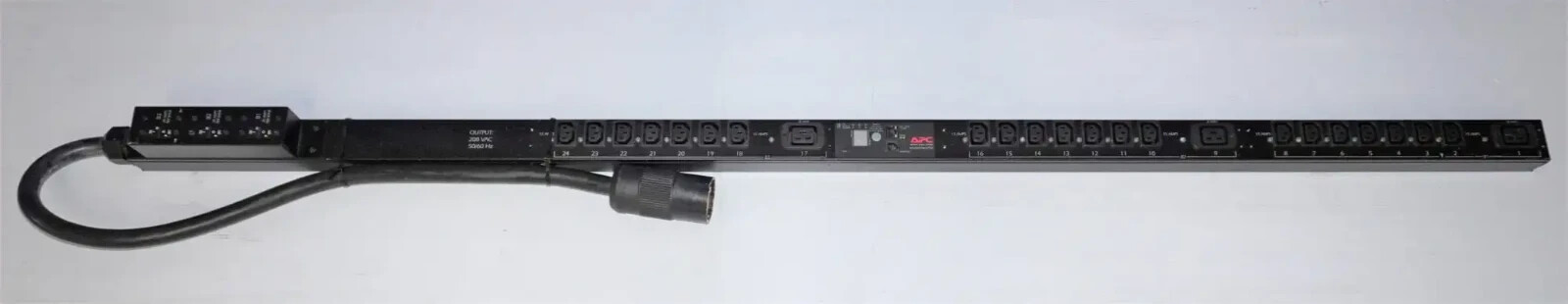 APC AP7968 Rack PDU Switched Zero U 12500V 24-Outlet 208V Surge Protector - Photo 1