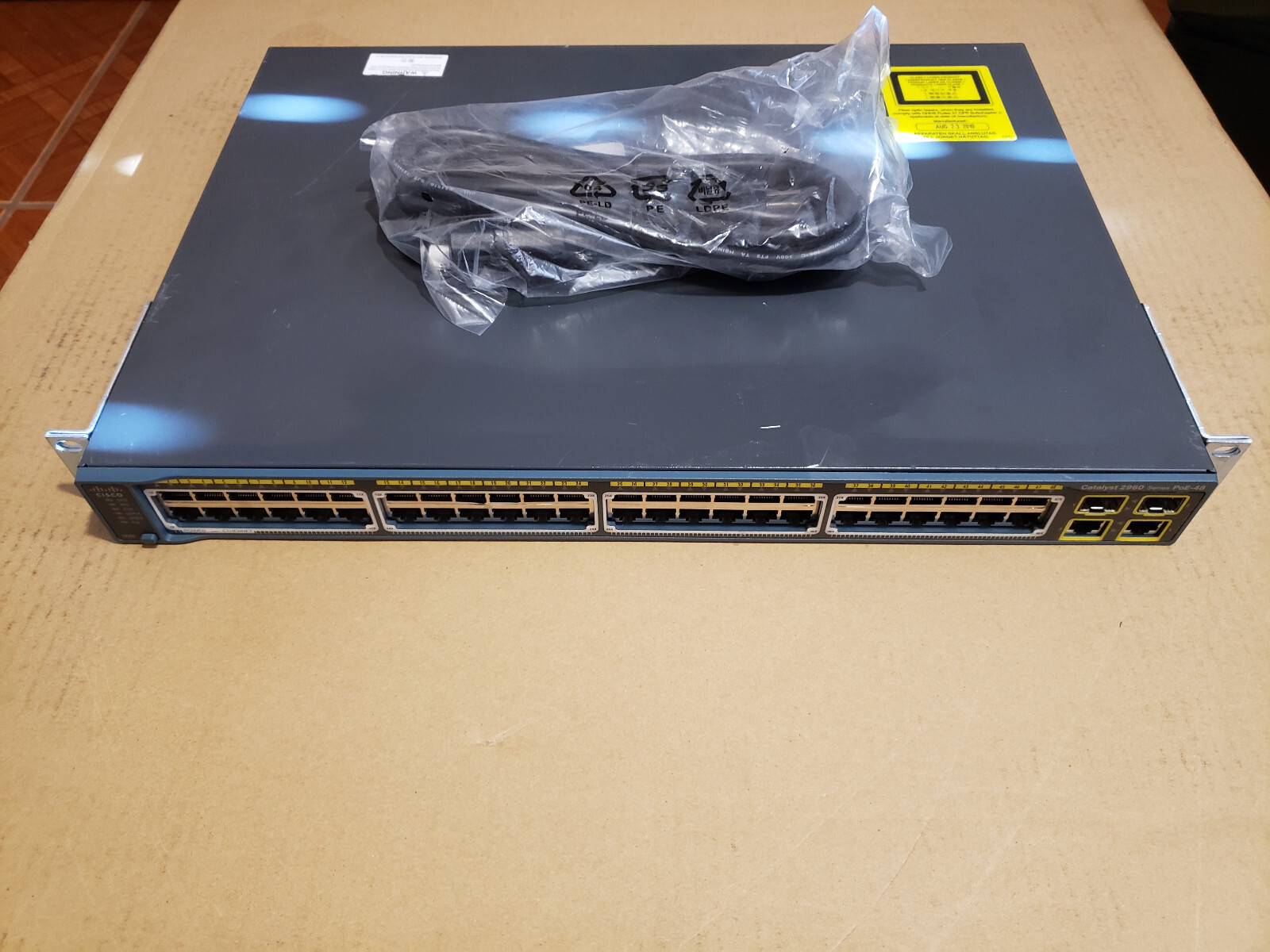 CISCO 2960 SERIES POE 48 PORT SWITCH WS-C2960-48PST-L V03 - Photo 1