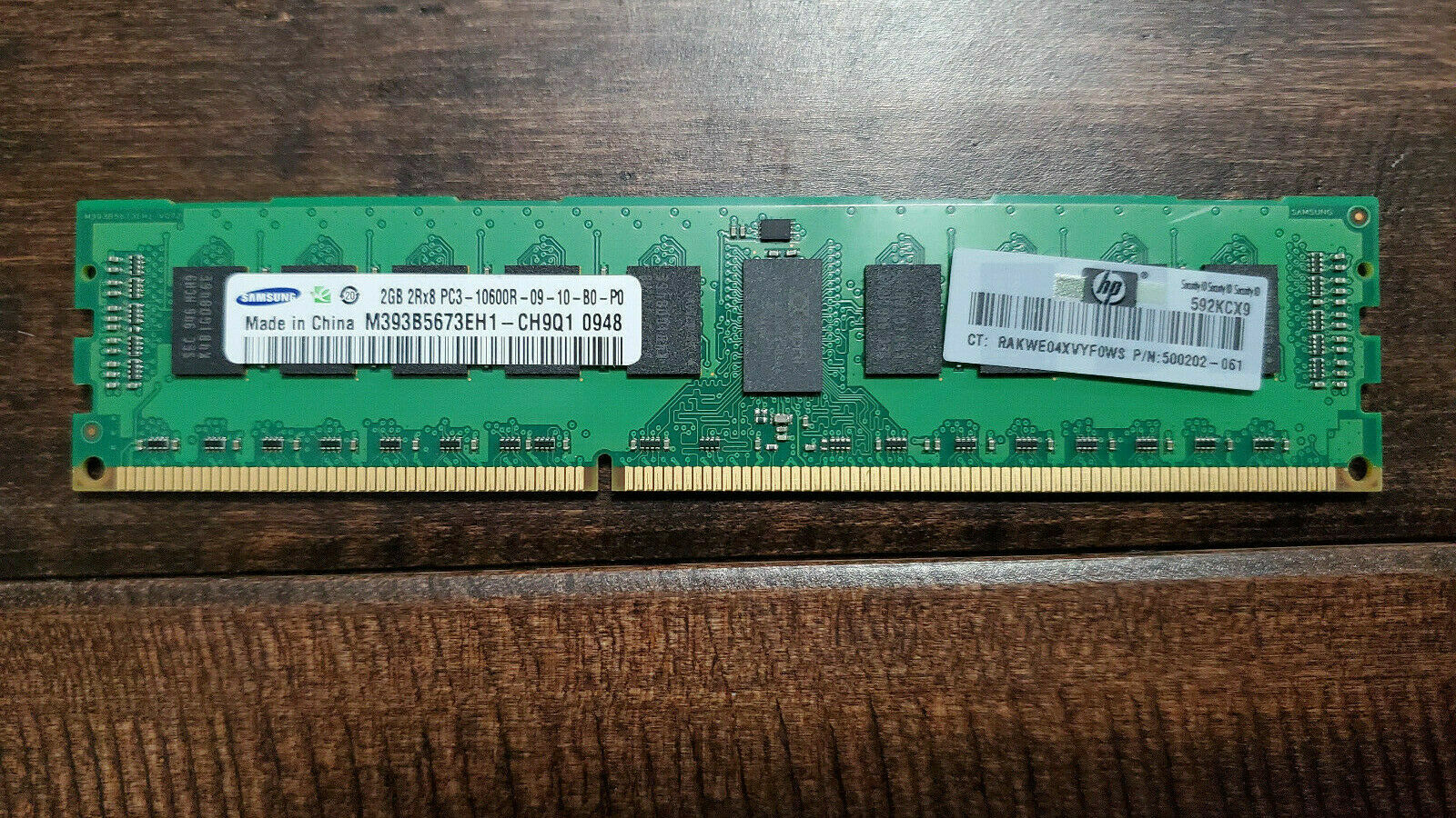 Samsung M393B5673FH0-CH9 2GB PC3-10600R R DDR3 SDRAM Dimm 240pin Desktop Memory - Photo 1