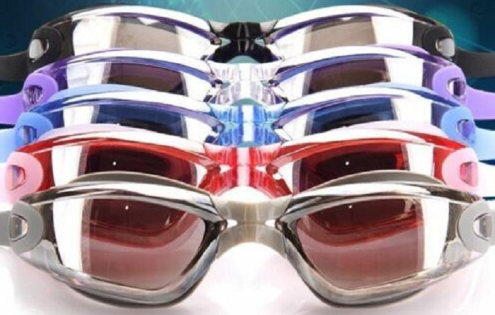 Swim Goggles No Leak Anti Fog UV Protection Triathlon With Earplugs Hard Case - Photo 1