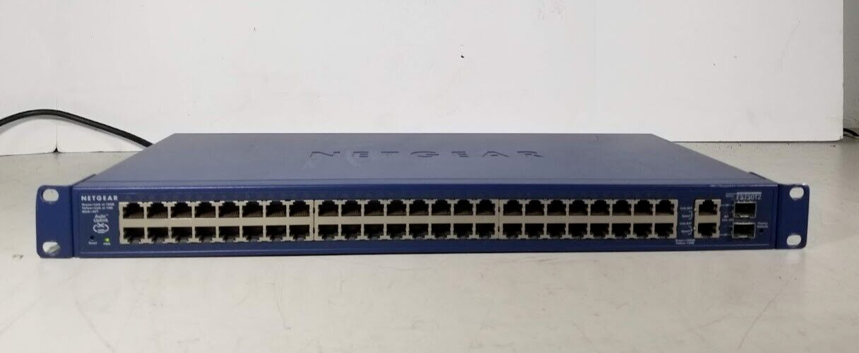 NETGEAR FS750T2 PROSAFE 48 PORT 10/100 SMART SWITCH GIGABIT UPLINK SFP - Photo 1