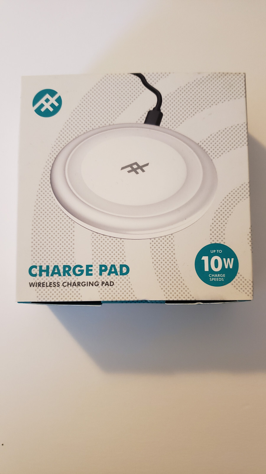 Wireless Charging Pad up to 10w Charge Speed White - Photo 1